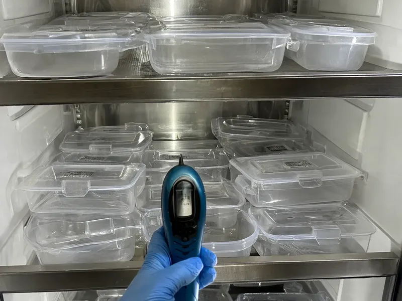 Walk-in fridge temperature check